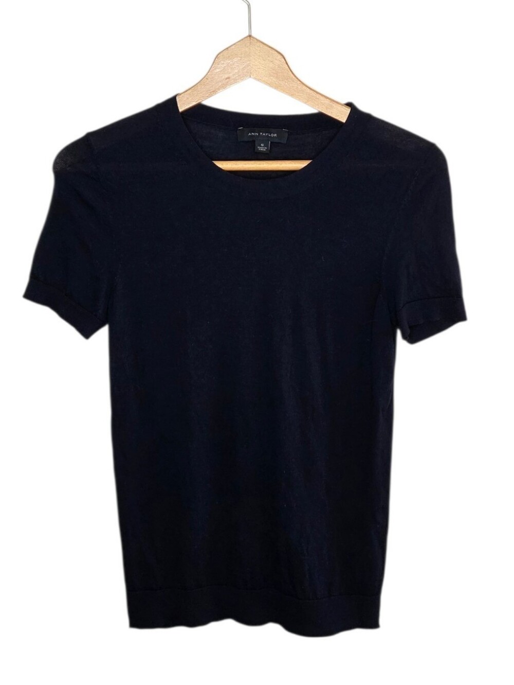 Ann Taylor Dark Navy Blue Super Fine Merino Wool Short Sleeve Sweater Size Small
